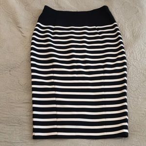 H&M Pencil Skirt